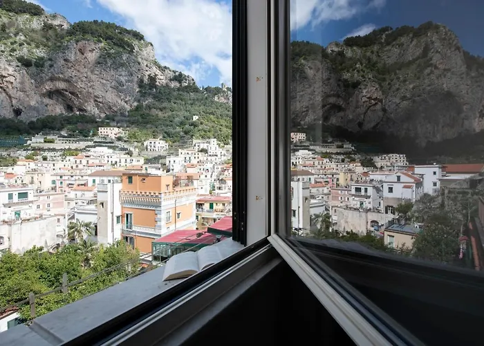 Vittoria House Centro Storico *