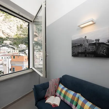 בית נופש Vittoria House Centro Storico אמאלפי