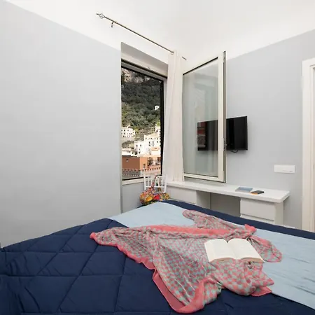 Vittoria House Centro Storico *